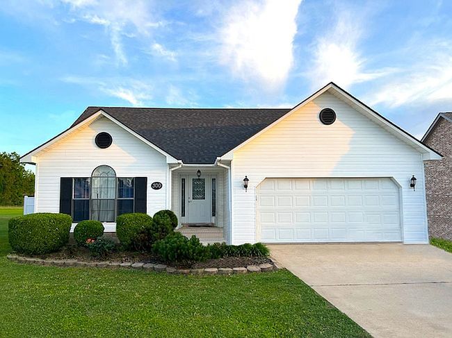 Image of 300 Sandusky Dr