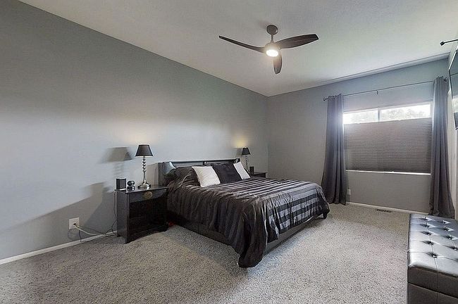Photo of 17816 Jacobs Cir, Omaha, NE