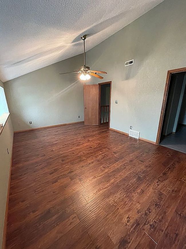 Image of 1310 Swifts Hwy Apt G103