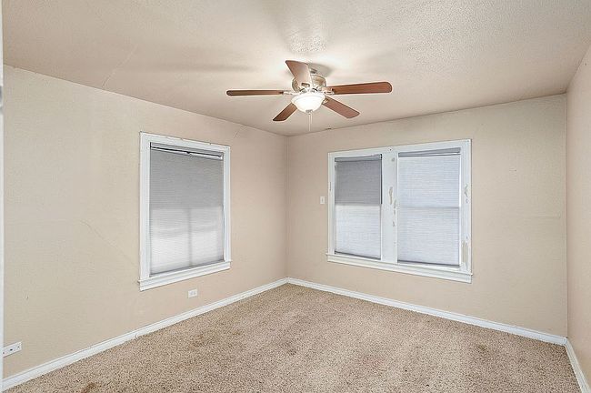 Photo of 406 Halliday Ave, San Antonio, TX
