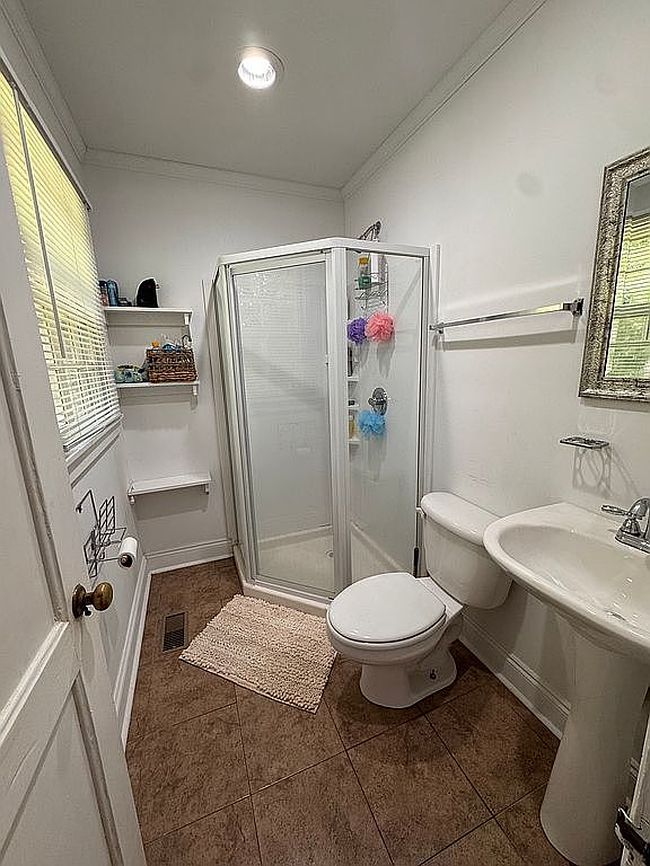 Photo of 2290 Highway 10 W, Camden, AL
