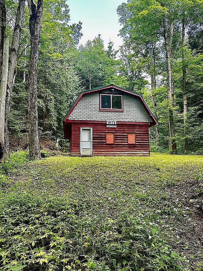 Photo of 1955 Ruttenbur Rd, Cherry Creek, NY