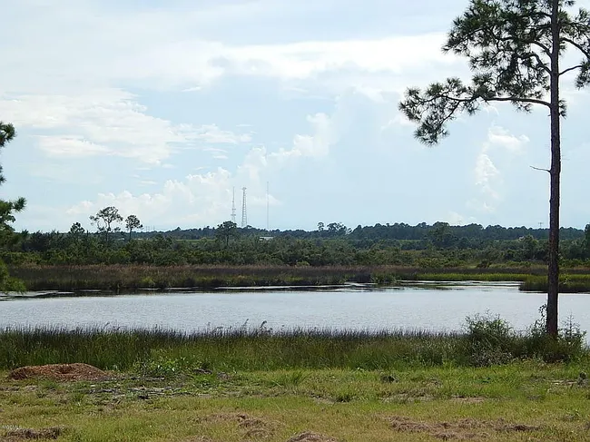 Image of 10565 Shorecrest Rd