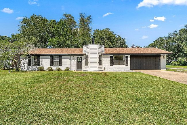 Preview of property located at 3590 Riddick Dr