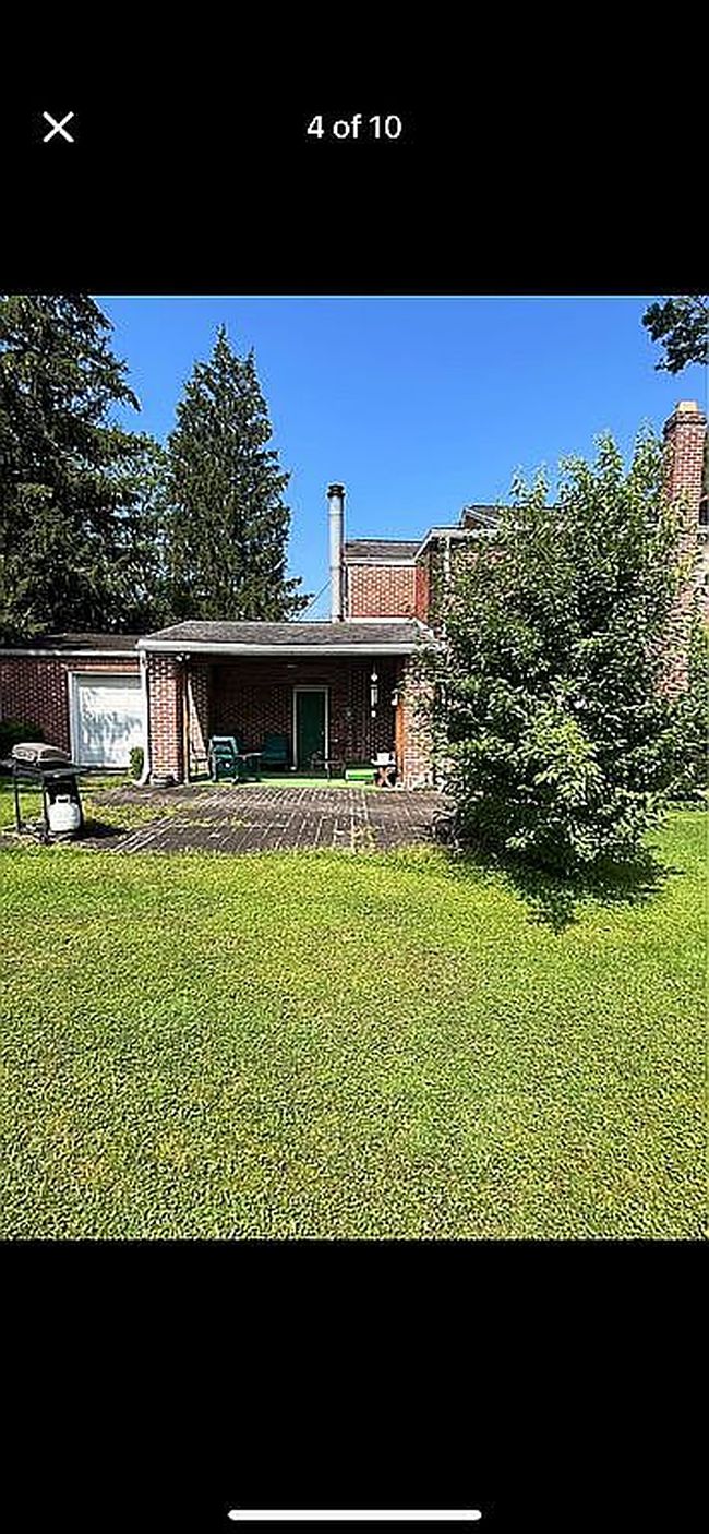 Photo of 901 Maple St, Portage, PA