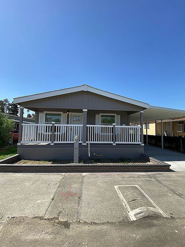 Photo of 8787 Locust Ave Space 103, Fontana, CA
