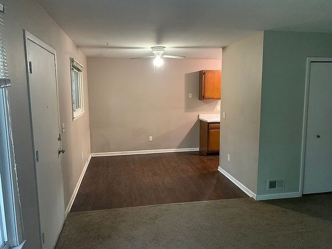 Photo of 617 Knowles St, Royal Oak, MI