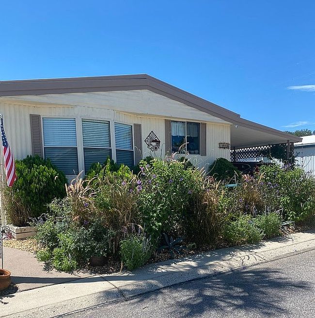 Photo of 1056 Dove Ln