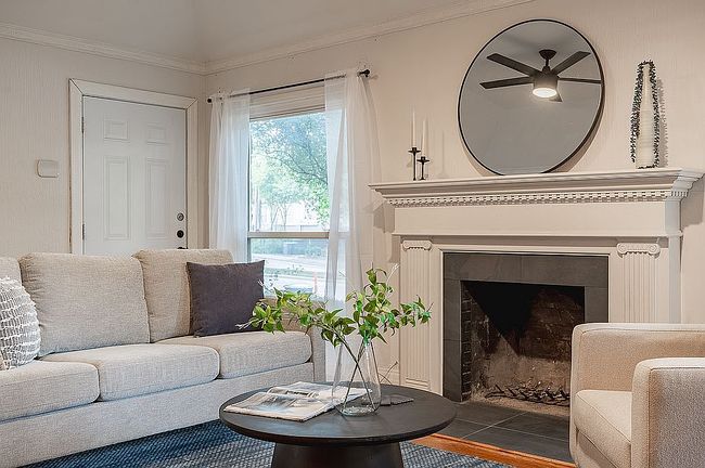 Photo of 626 N Hampton Rd