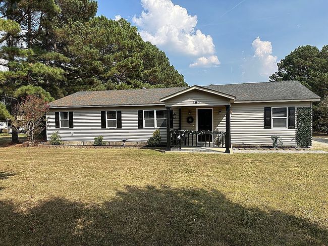 Photo of 100 Shane Dr