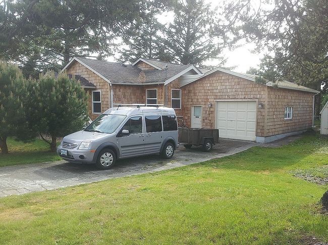 Image of 914 N Holladay Dr