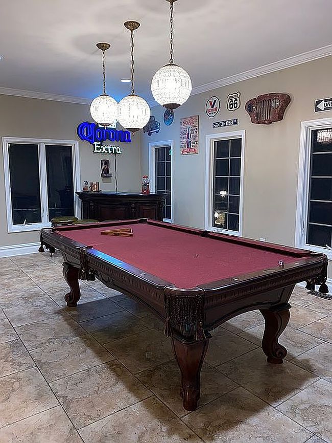 Photo of 1 Fountayne Ln, Manalapan, NJ