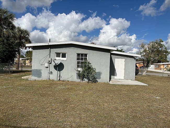 Image of 21519 Mallory Ave