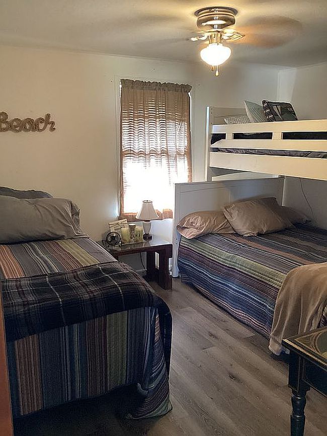 Photo of 1546 Fm 2031 Beach Rd, Matagorda, TX
