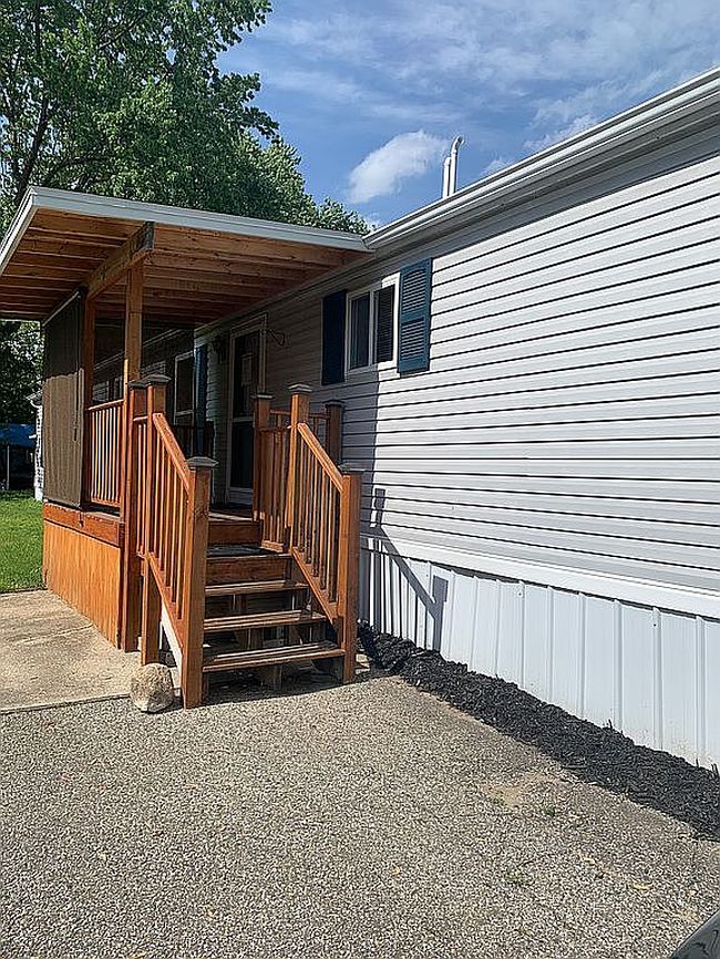 Image of 900 W Harrison St Lot 210