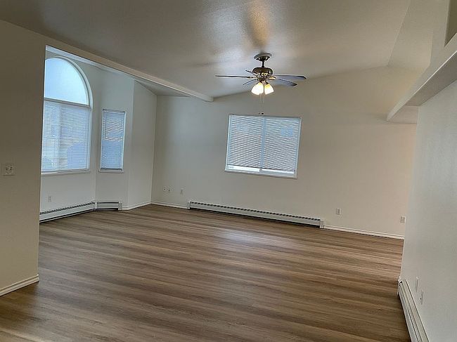 Photo of 480 1/2 Aspen Grove Dr, Clifton, CO