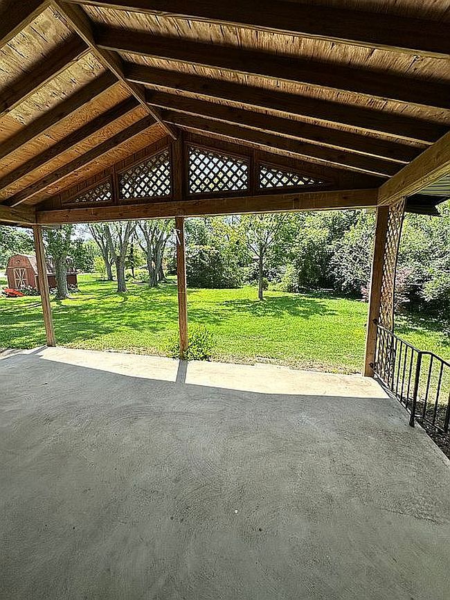 Photo of 3573 Kemp Rd, Dayton, OH