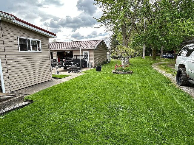 Photo of 110 S Main St, Wolcottville, IN