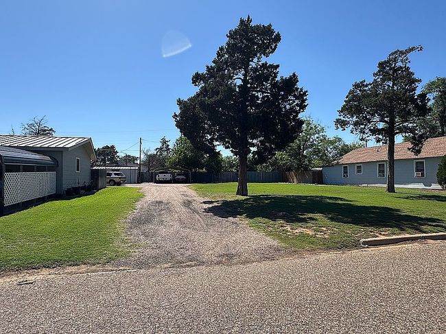 Image of 922 Texas Ave