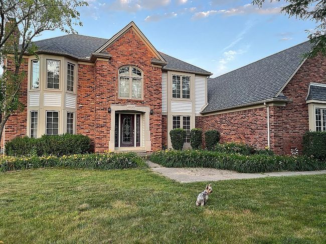 Photo of 49090 Driftwood Dr, Shelby Township, MI