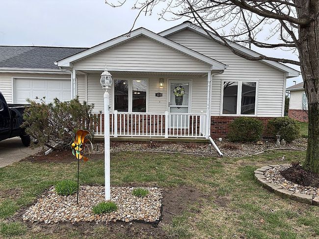 Photo of 120 Easy St, Washington, IL
