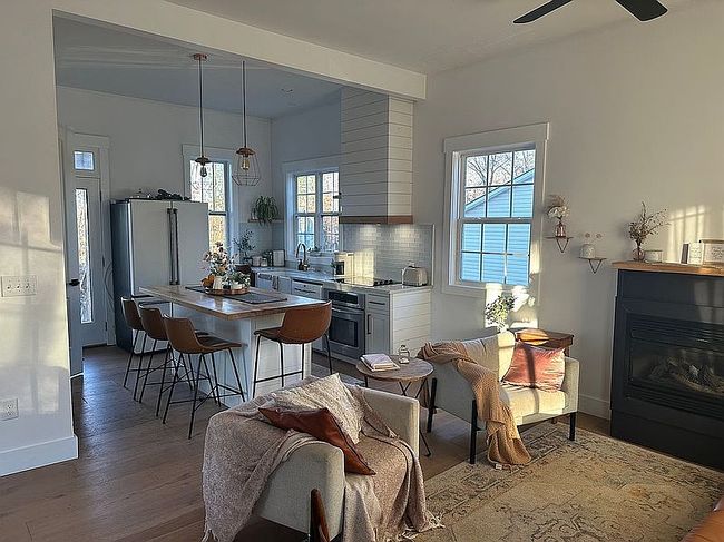 Preview of property located at 45 Lyle Dr