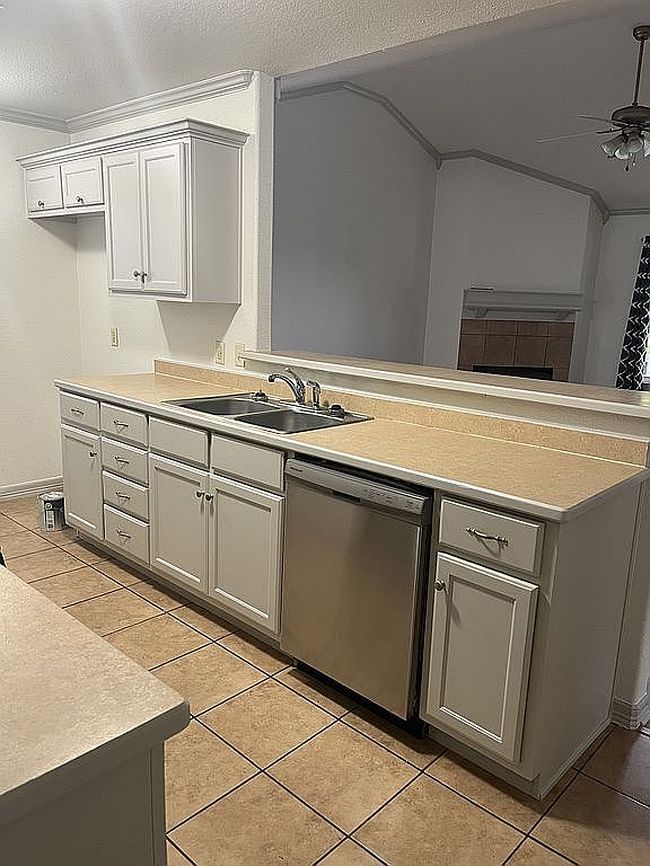 Image of 1200 S C Ct