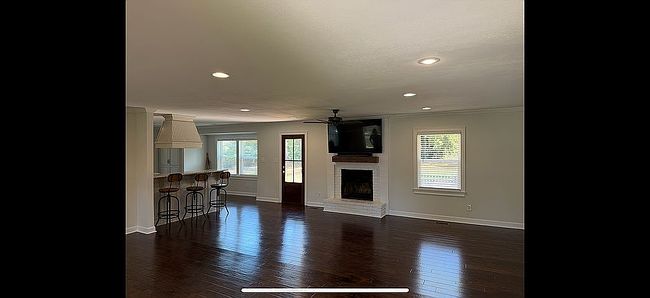 Additional photo 1 of property located at 2417 Meadowbrook Dr