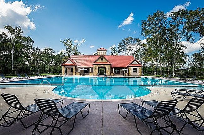 Image of 23540 Red Juniper Ln