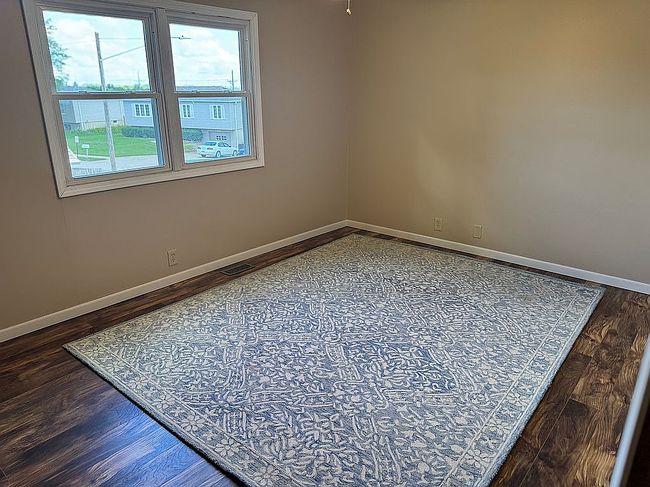 Photo of 1100 N 3rd St, Springfield, NE