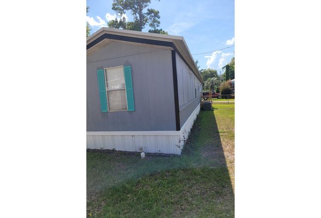 Photo of 356 Calhoun Dr