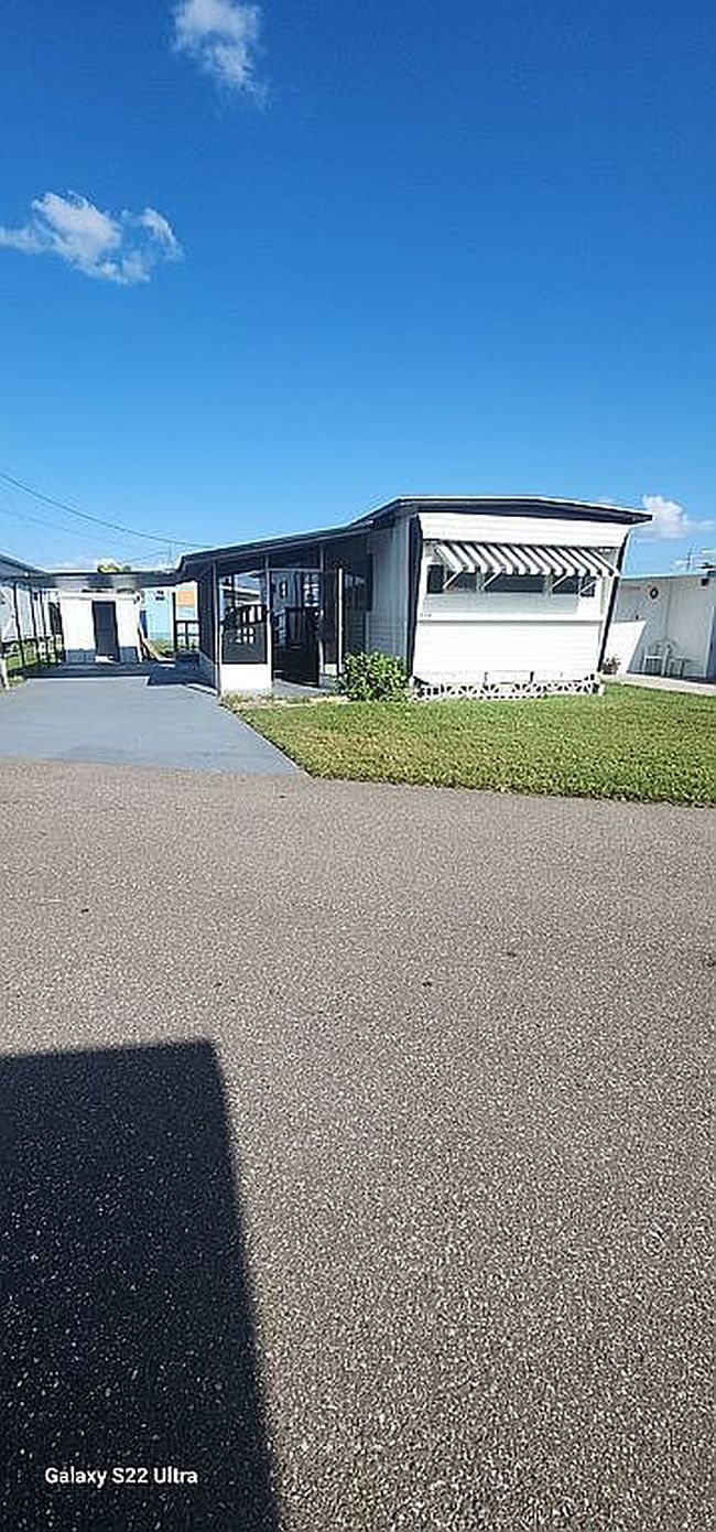 Image of 578 Falcon Ave
