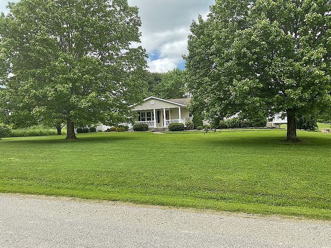 Photo of 2401 State Rd, Cochranton, PA