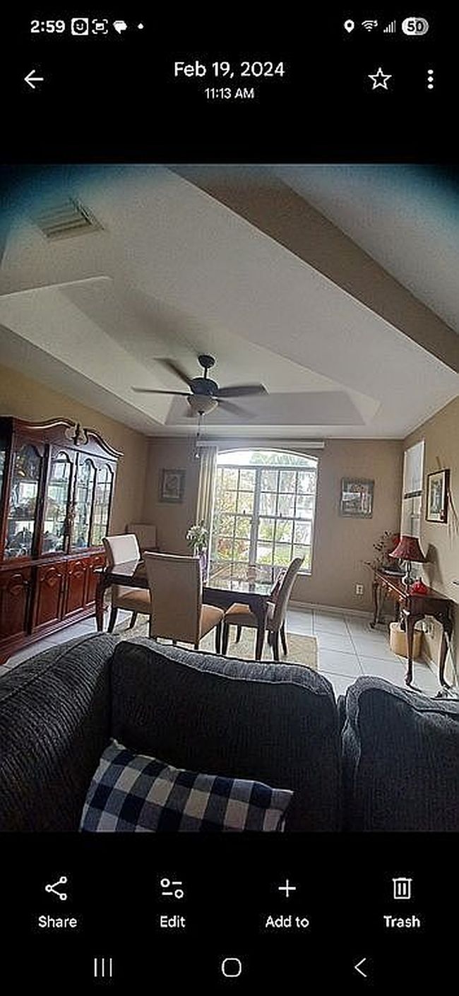 Photo of 2427 Nw 25th St