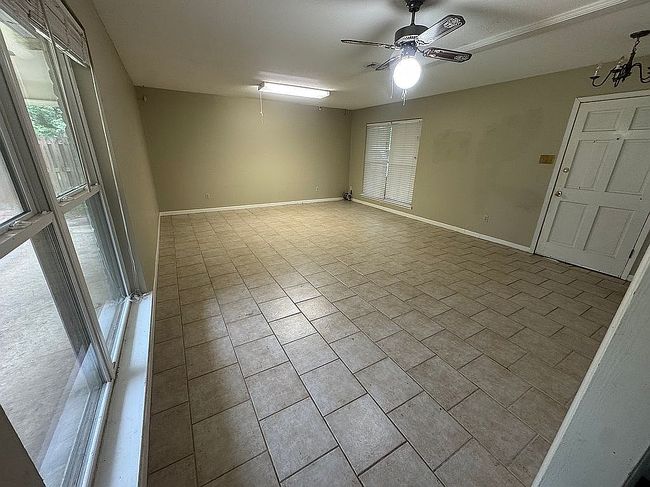 Photo of 3709 Old Shell Rd, Mobile, AL