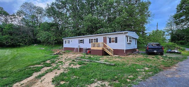 Image of 17 Paradise Dr