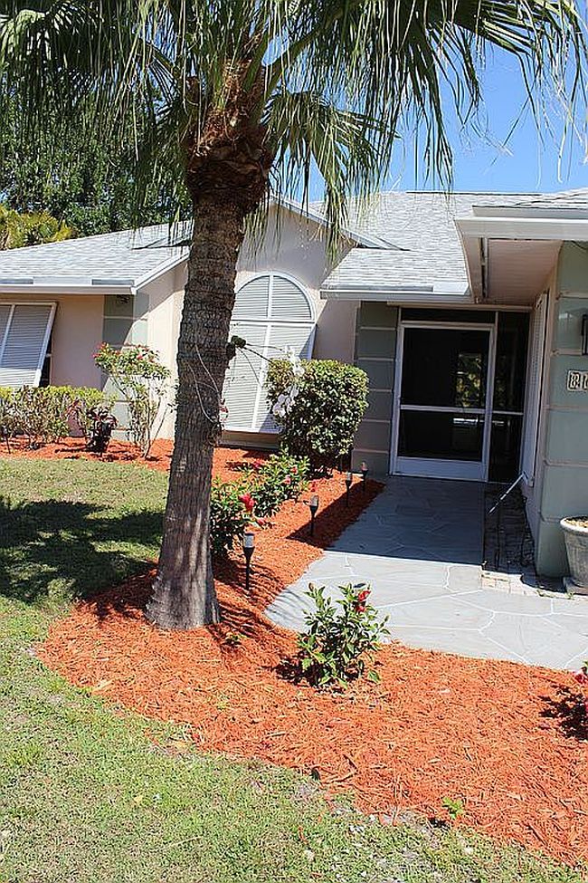 Photo of 861 Se Celtic Ave, Port Saint Lucie, FL