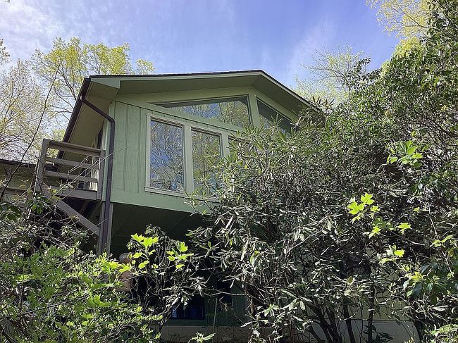 Image of 31 Rhododendron Rd