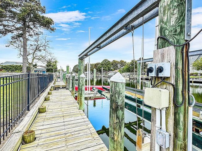 Image of 2908 Buccaneer Rd
