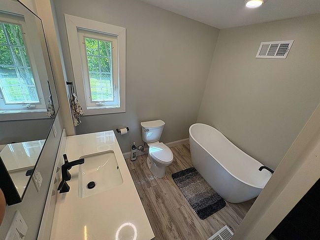 Additional photo 3 of property located at 734 Leberman Ave