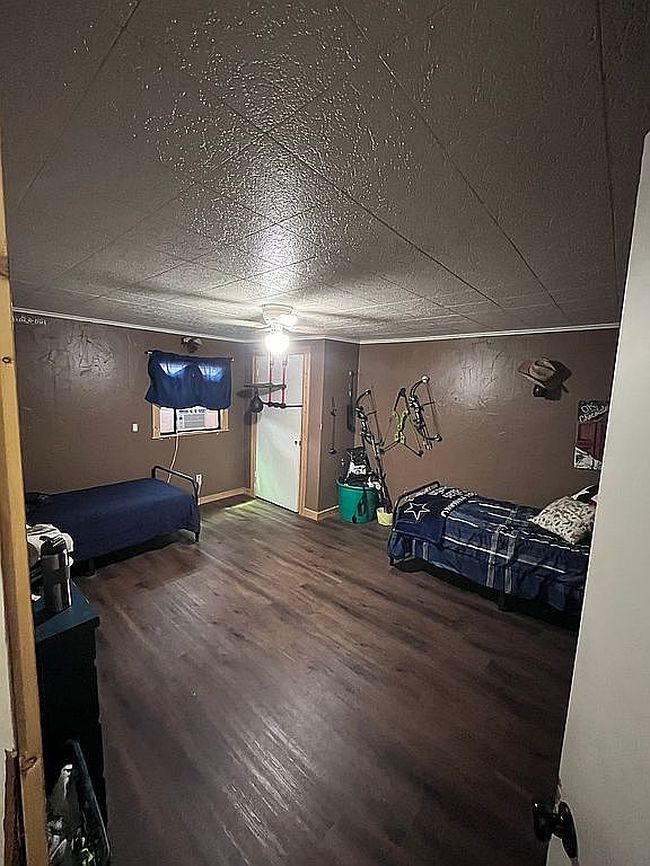 Photo of 802 Lincoln Ave, Newcastle, TX