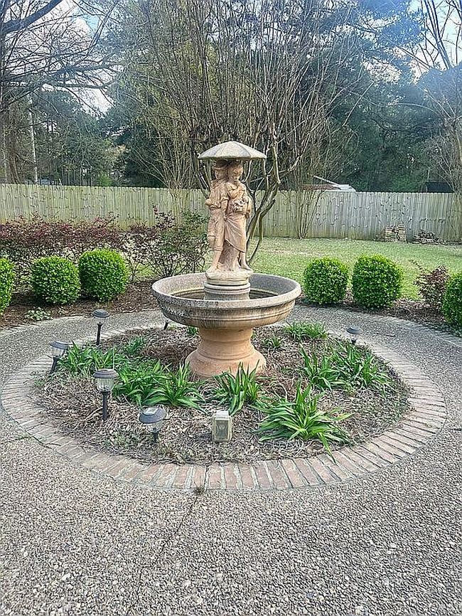 Image of 5001 Sweetwater Dr