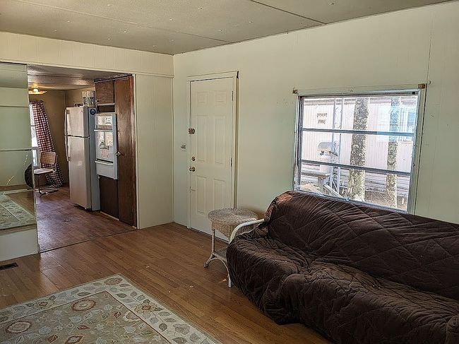 Photo of 620 Montauk Hwy Trailer 32, Westhampton Beach, NY