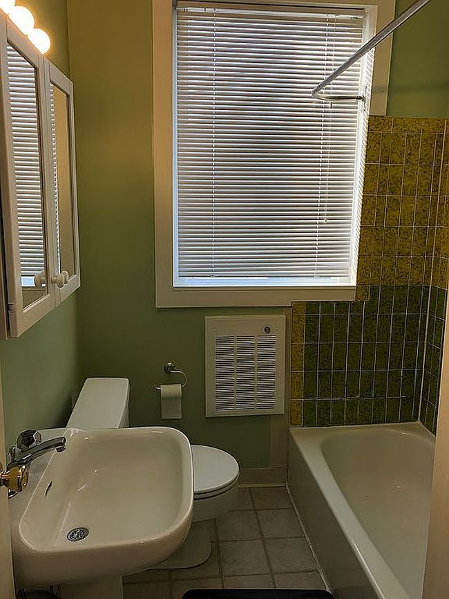 Image of 367 Lehigh Ave Apt 3