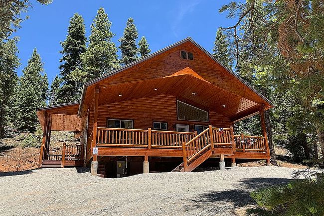Preview of property located at 1295 E Airplane Dr
