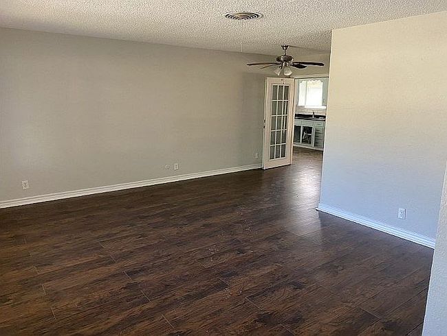 Additional photo 3 of property located at 5217 Wosley Dr