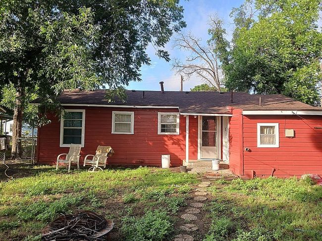 Photo of 82 Belaire Ave, San Angelo, TX
