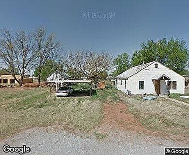 Image of 107 N Oak St