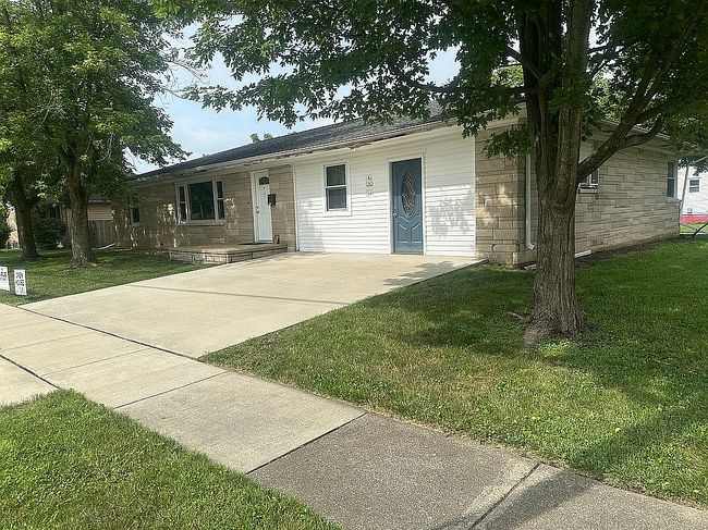 Photo of 502 S Piatt St, Monticello, IL
