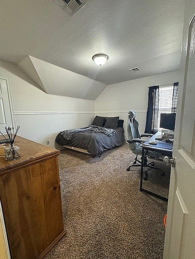 Image of 11725 S Vine Pl